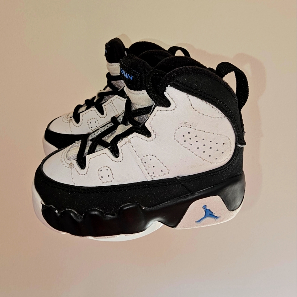 Jordan 9 Retro